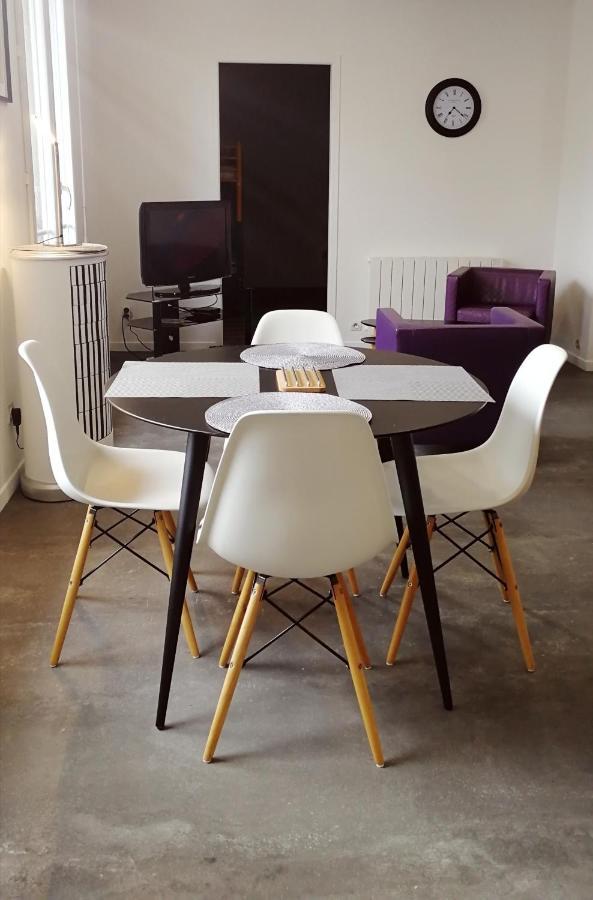 Le Coryphee : Appartement En Centre Ville A Abbeville Exterior photo